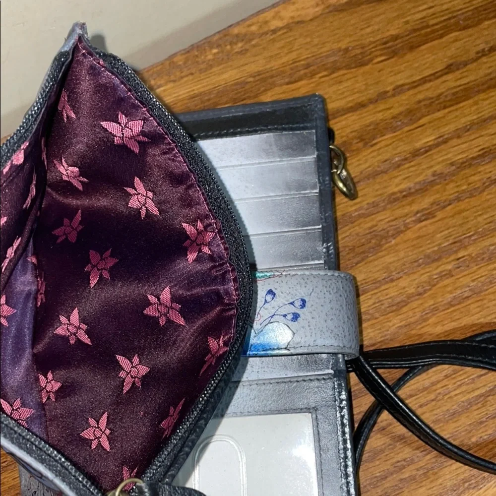 Anuschka Floral Skull Crossbody Bag - Picture 5 of 7